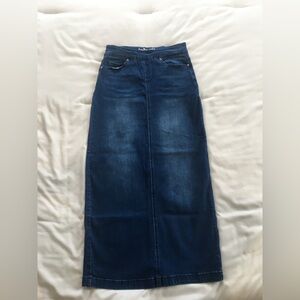 Inherit Donna Maxi Skirt